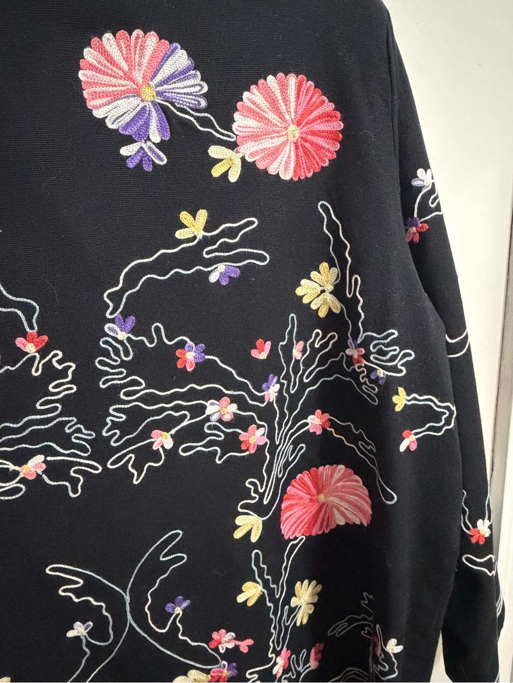 Draper’s & Damon’s Embroidered Jacket 1X Black Floral Beaded Toggle Cottagecore - Picture 10 of 12